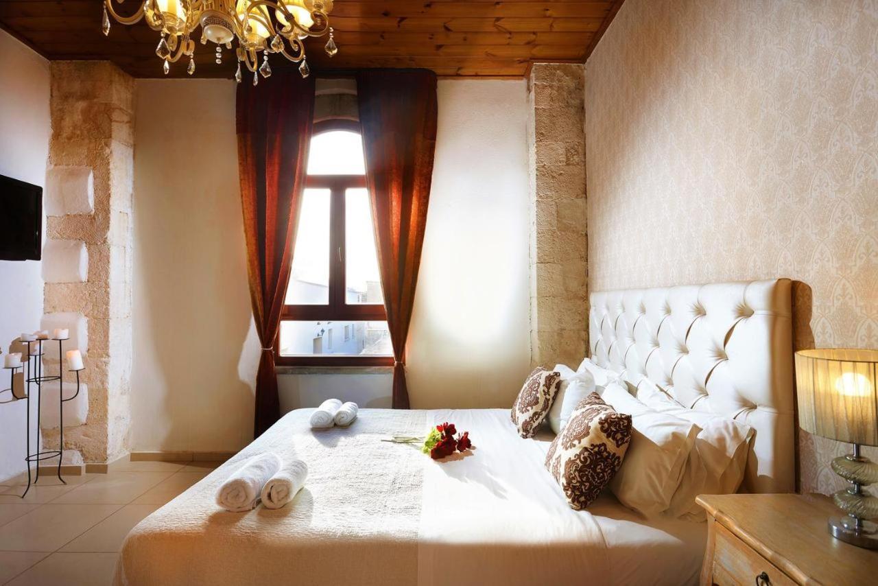 Archontiko Old Town Suites Rétino Habitación foto
